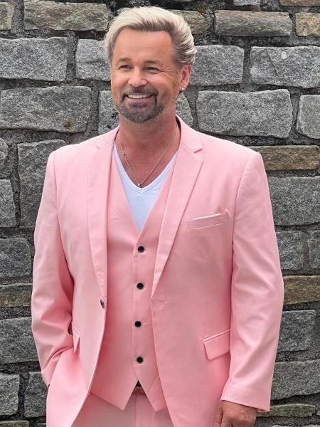 photo-2025-05-19-14-02-30 photo-2025-05-19-14-02-30