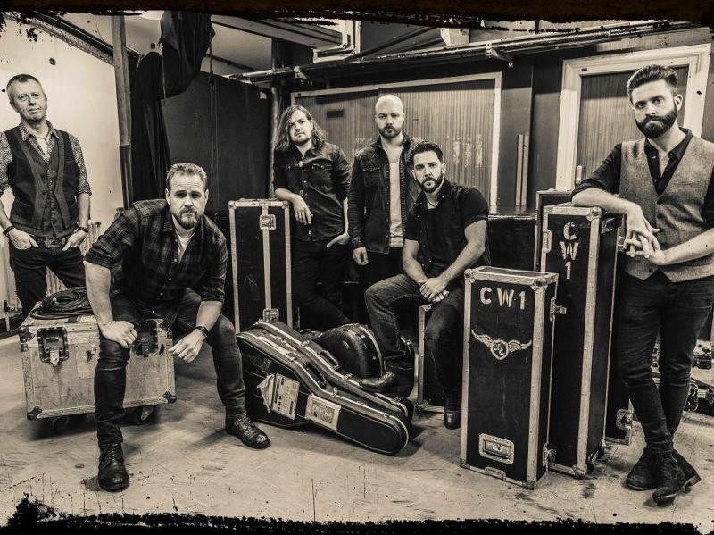 Die Bandmitglieder von Ultimate Eagles Die Bandmitglieder von Ultimate Eagles