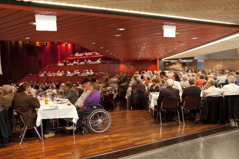 06-SHB_GrosserSaal_Bankett_067