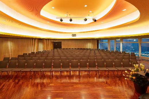 SHB_KleinerSaal_Reihen_017